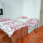 Raimond Apartment Top 12