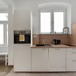 Lovely Apartment Near University