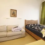 Triple Room In Huetteldorfer Strasse Area