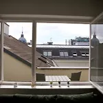 Central Rooftop Apartment With Balcony