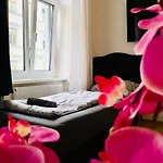 Family Apartment Th8 8