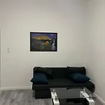 Sam Apartmant 12
