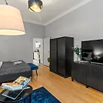 Stylish Apartment, 4 Min To U3 Zipperer Strasse