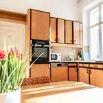 Friendly 4Br Shared Apt- Near Downtown