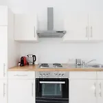 Modern Apartment Near City Center - 2Br, Netflix