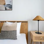 Quiet 1Br Oasis, Fast City Path By Hm