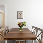 Trendy 1Br, Direct City Access By Hm