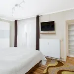 Karmeliter Flat | Contactless Check-In