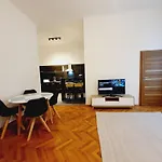 Savoir Vivre Apartments Rosinagasse