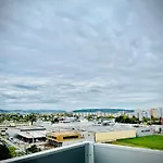 Rove At Citygate - Exclusive Apartment Above City Gate Shopping Center, Vienna With Metro Access