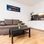 Apartment Lainzer Strasse