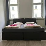 Sam Apartment 25