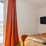 10 Minutes To City Centre And Next To Wien Hbf And Easy From Airport
