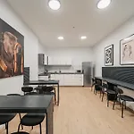 Chic Central City Rooms By Home2