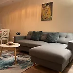 Aura\'S Serenity Apartment