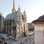 Pension Sacher - Apartments am Stephansplatz