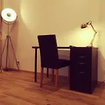 Apartment, Modern Und Neu Renoviert
