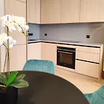 Design Apartment Vienna City Center - Free Parking!