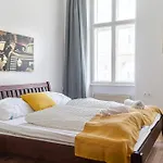 Pleasant 3Br Shared Apartment- Ideal For Longstays