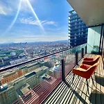 Luxury Penthouse I Rooftop Pool I Self Check-In