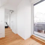 Symphony Apartments 39 - Modern Loft With Terrace And Grill In Central Location