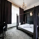 Hotel Goldene Spinne