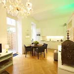 Hoheschule Apartment Levade