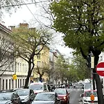 Traumhafte Wohnung Fuer 3, Grosszuegig, Walk In Dusche