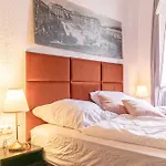 Friendly 2Br Apt- Near U6 Station Am Schoepfwerk