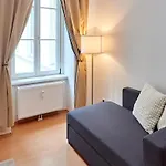 Central Apartment Gc0