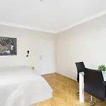 Apartment Kroellgasse I Contactless Check-In