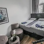 Comfortable Accommodations In The Alterlaa Area Lv5