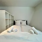 Spacious Apartment In The Popular 7Th District