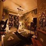 Urban Boutique Hotel