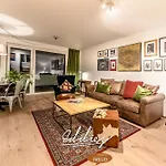 Eddie\'S Design Apartments