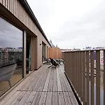 Numa Vienna Wood