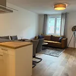 Gloriette Apartment Vienna