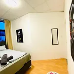 Comfortable Room In The 23Rd District Of Vienna Fr3