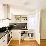 Contactless Self-Check-In - 1Br Apartment, Near Airport,15 Min To Center