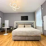 Wohnung Direkt Bei Schoenbrunn!