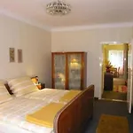 Grosse Ferienwohnung In Unter Sankt Veit Mit Garten