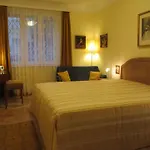 Grosse Ferienwohnung In Unter Sankt Veit Mit Garten