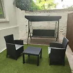 Emerald Holiday Home With Patio