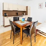 Crystal Apartment Vienna