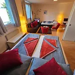 Yuki\'S Place - Un-Vic, Danube Beach And Subway Near To Downtown Vienna