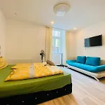 Cute 1Br Apt - 10 Mins Walk From Downtown