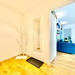 Wohnung Mit Balkon