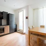 Central Apartment Near Belvedere