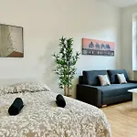 50 M2 Apartment