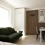Rooftop Apartment With Balcony & Ac